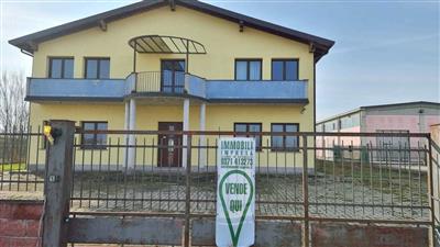 capannone in vendita a San Cipriano Po