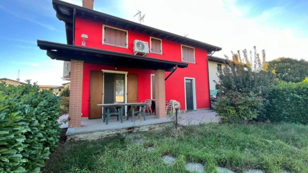 casa indipendente in vendita a San Cipriano Po