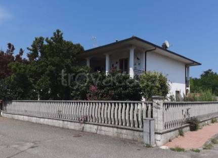 casa indipendente in vendita a San Cipriano Po