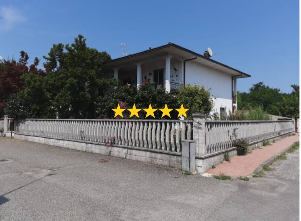 casa indipendente in vendita a San Cipriano Po