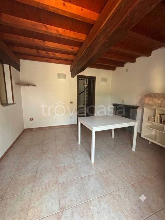 casa indipendente in vendita a San Cipriano Po in zona Coste