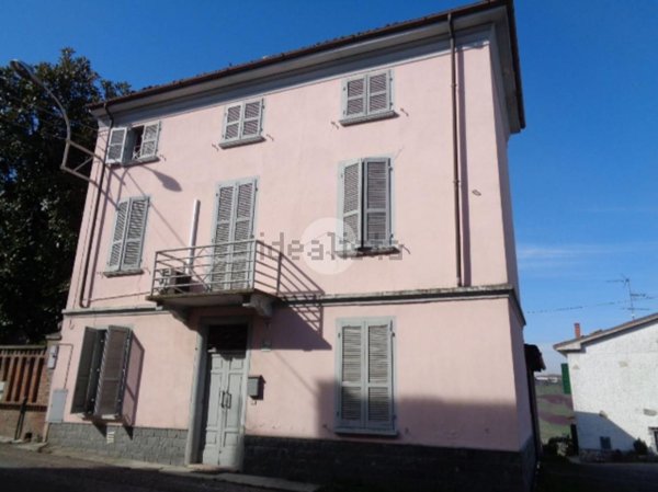 appartamento in vendita a San Damiano al Colle