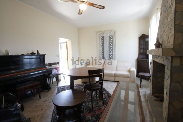 casa indipendente in vendita a San Damiano al Colle