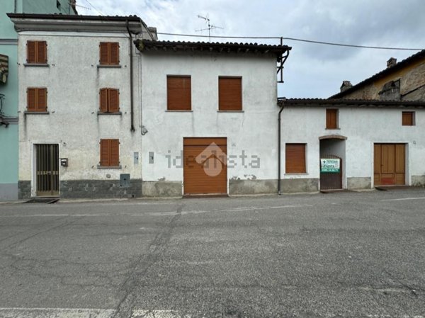 casa semindipendente in vendita a San Damiano al Colle