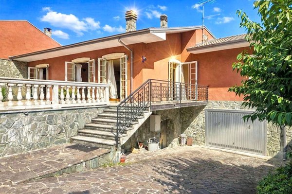 casa indipendente in vendita a San Damiano al Colle