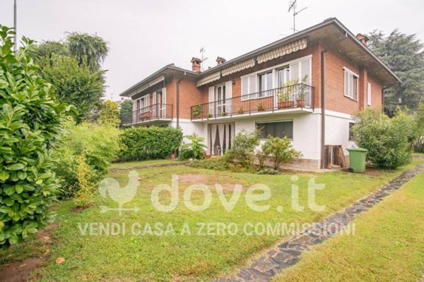 casa indipendente in vendita a San Genesio ed Uniti