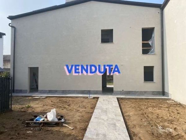 casa indipendente in vendita a San Genesio ed Uniti