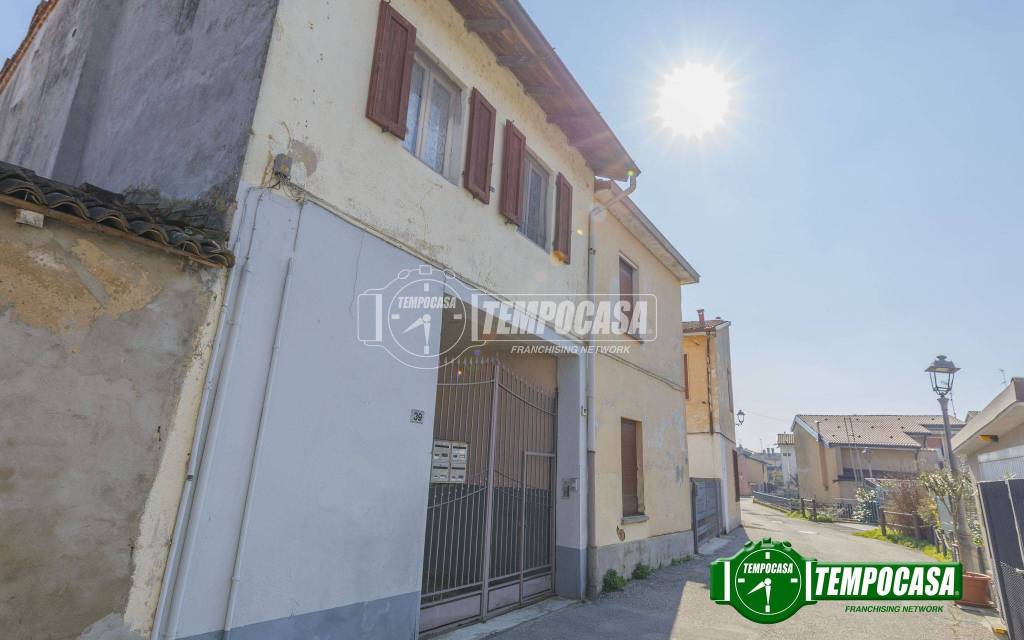 appartamento in vendita a San Genesio ed Uniti