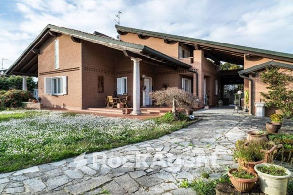 casa indipendente in vendita a San Genesio ed Uniti in zona Due Porte