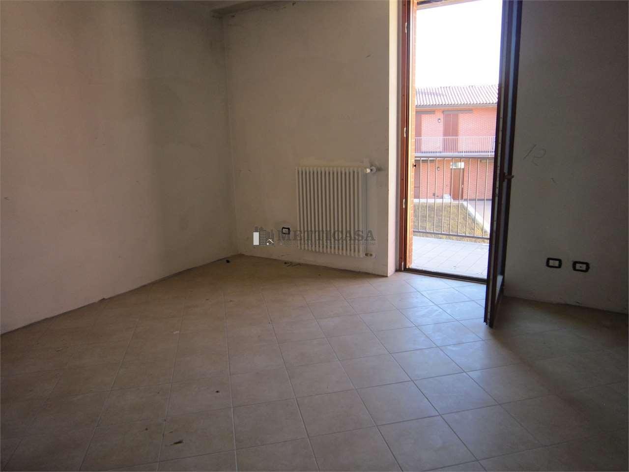 negozio in vendita a San Genesio ed Uniti