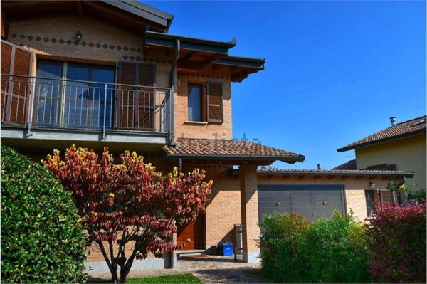 casa indipendente in vendita a San Genesio ed Uniti