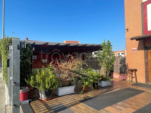 negozio in vendita a San Genesio ed Uniti