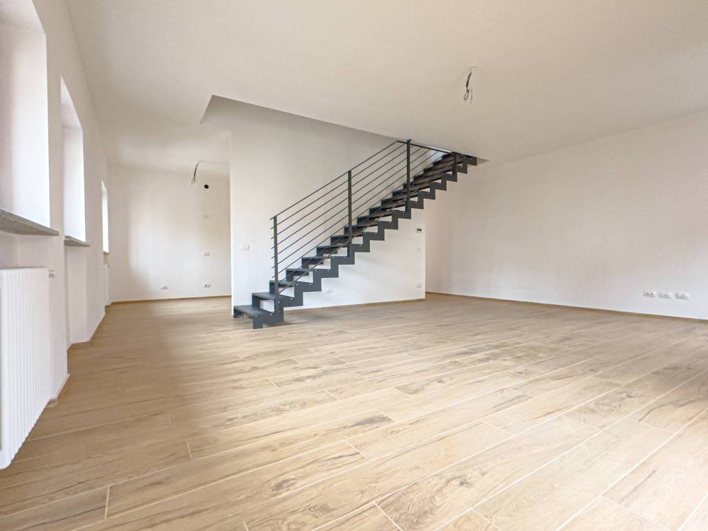 casa indipendente in vendita a San Genesio ed Uniti