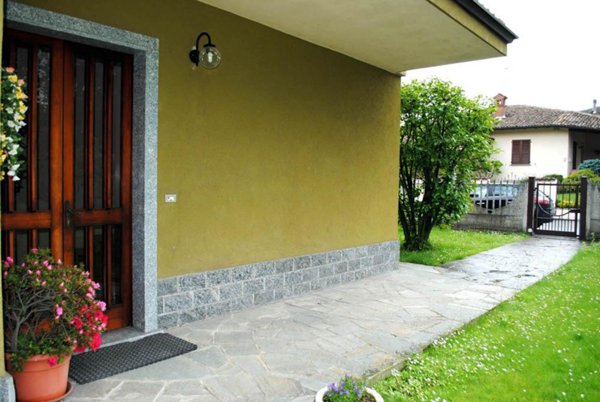 casa indipendente in vendita a San Genesio ed Uniti