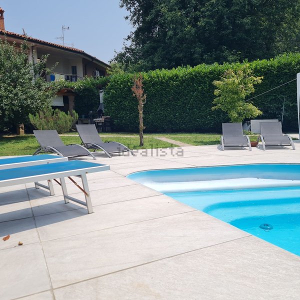 casa indipendente in vendita a San Genesio ed Uniti