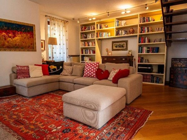 casa indipendente in vendita a San Genesio ed Uniti