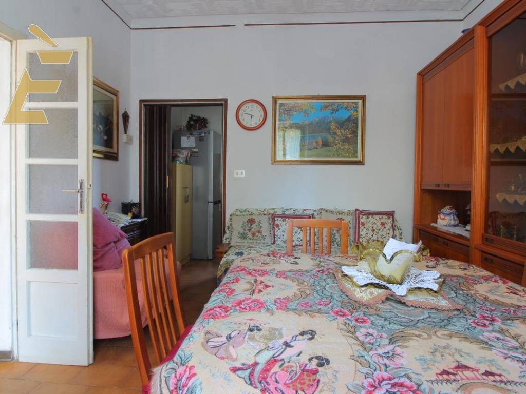casa indipendente in vendita a San Martino Siccomario in zona Bivio Cava