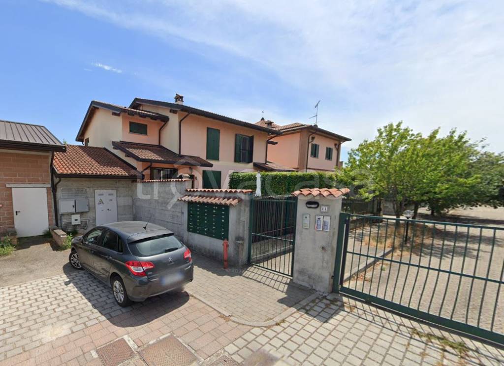 appartamento in vendita a San Martino Siccomario