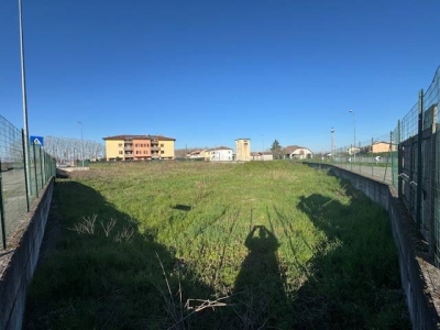 terreno edificabile in vendita a San Martino Siccomario