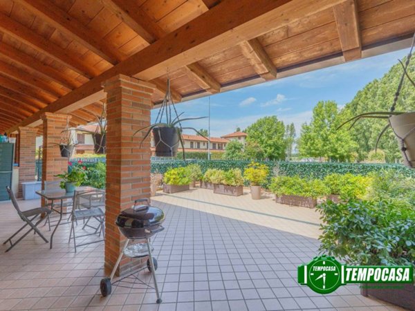 appartamento in vendita a San Martino Siccomario in zona Santa Croce