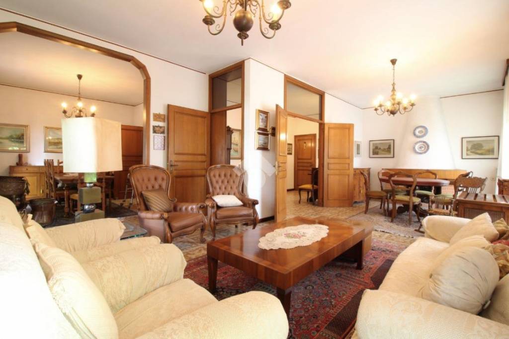 casa indipendente in vendita a San Martino Siccomario