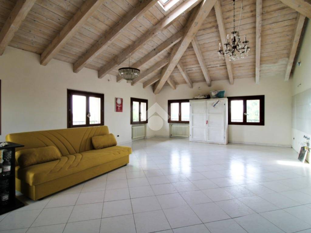 appartamento in vendita a San Martino Siccomario