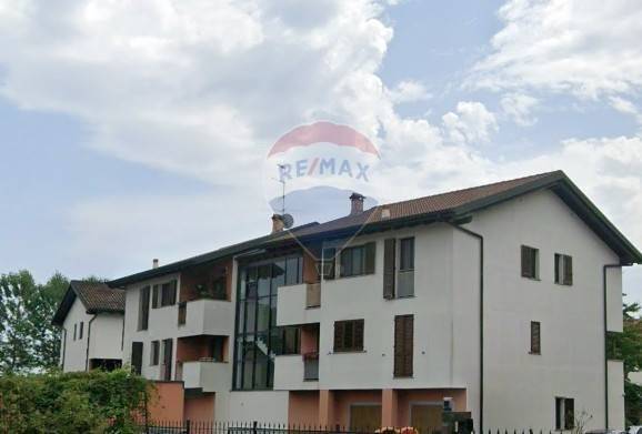 appartamento in vendita a San Martino Siccomario in zona Case Nuove