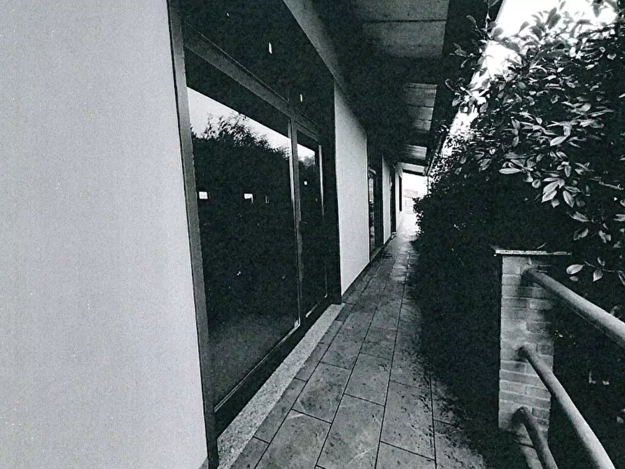 negozio in vendita a San Martino Siccomario