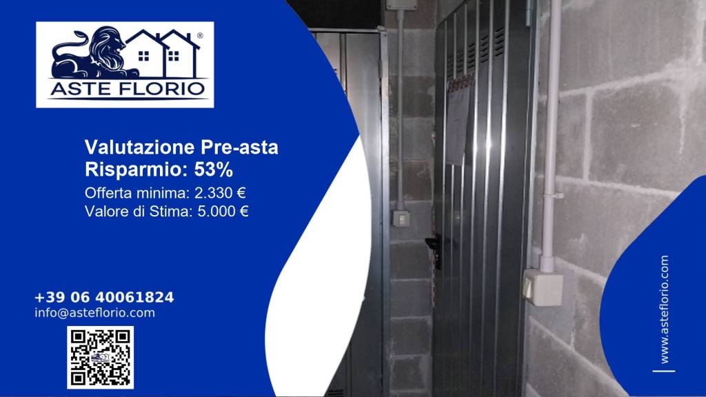 locale commerciale in vendita a San Martino Siccomario