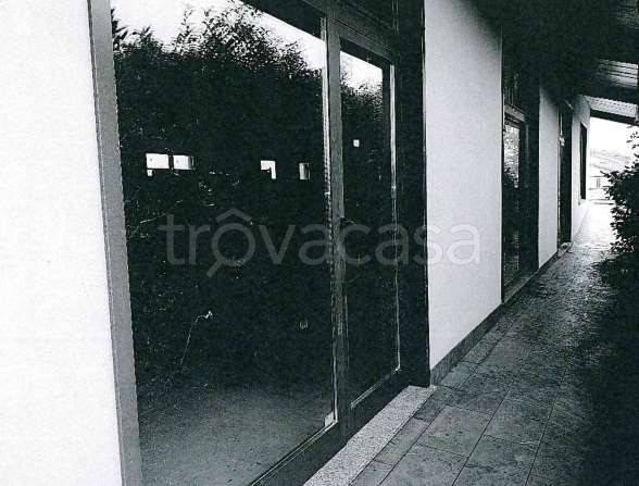 negozio in vendita a San Martino Siccomario