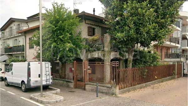 appartamento in vendita a San Martino Siccomario