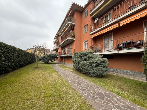 appartamento in vendita a San Martino Siccomario in zona Madonna