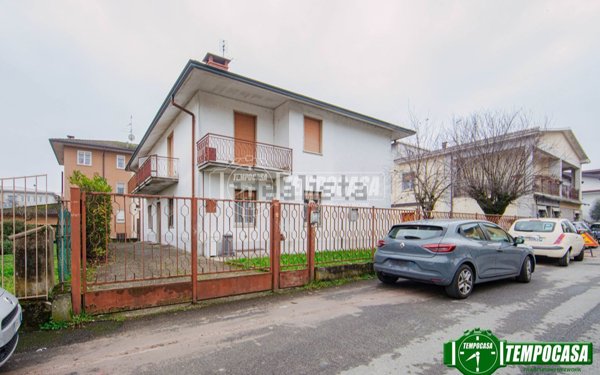 appartamento in vendita a San Martino Siccomario in zona Bivio Cava