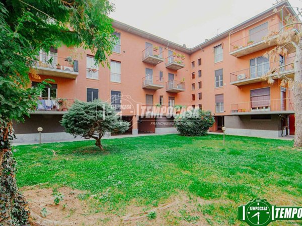 appartamento in vendita a San Martino Siccomario in zona Madonna