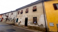 casa indipendente in vendita a Sannazzaro de' Burgondi