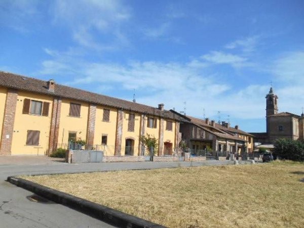 appartamento in vendita a Sannazzaro de' Burgondi