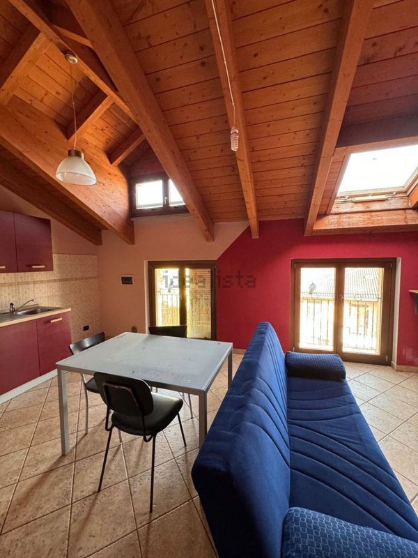 appartamento in vendita a Sannazzaro de' Burgondi