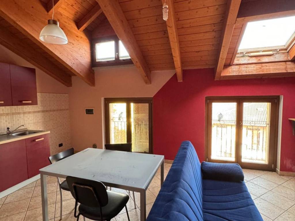 appartamento in vendita a Sannazzaro de' Burgondi