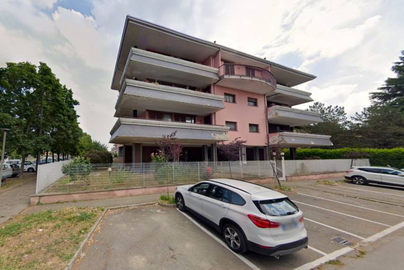 casa semindipendente in vendita a Sannazzaro de' Burgondi