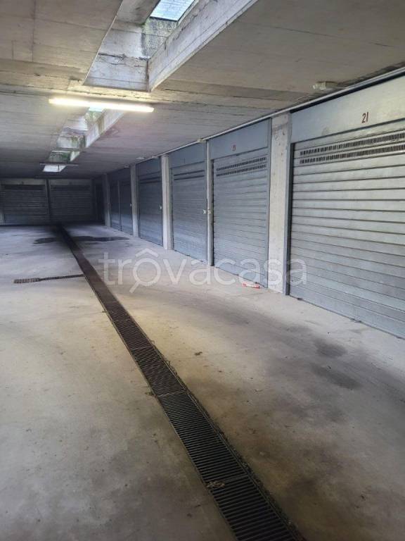 casale in vendita a Sannazzaro de' Burgondi