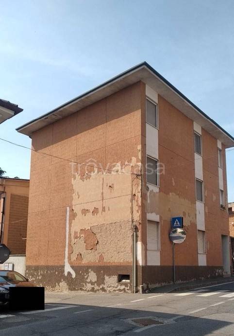 appartamento in vendita a Sannazzaro de' Burgondi