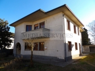 casa indipendente in vendita a Sannazzaro de' Burgondi