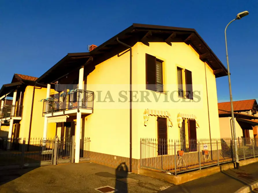 appartamento in vendita a Sannazzaro de' Burgondi
