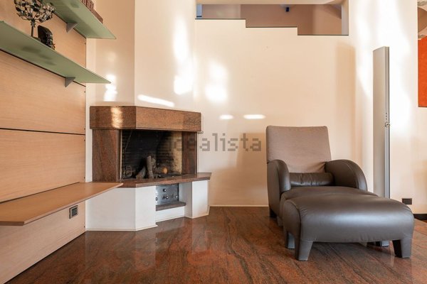 casa indipendente in vendita a Sannazzaro de' Burgondi