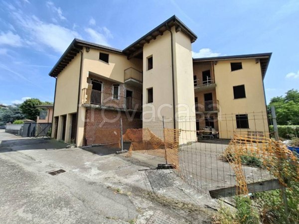 appartamento in vendita a Sannazzaro de' Burgondi