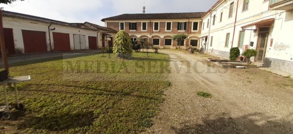 appartamento in vendita a Sannazzaro de' Burgondi