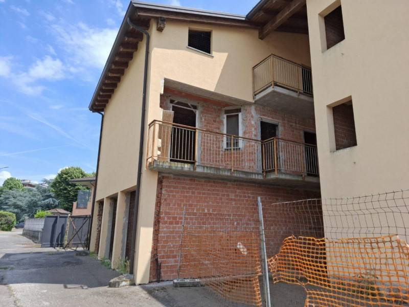 appartamento in vendita a Sannazzaro de' Burgondi