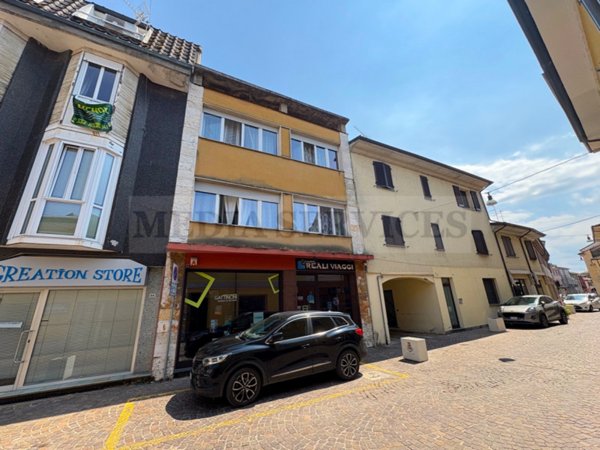 appartamento in vendita a Sannazzaro de' Burgondi
