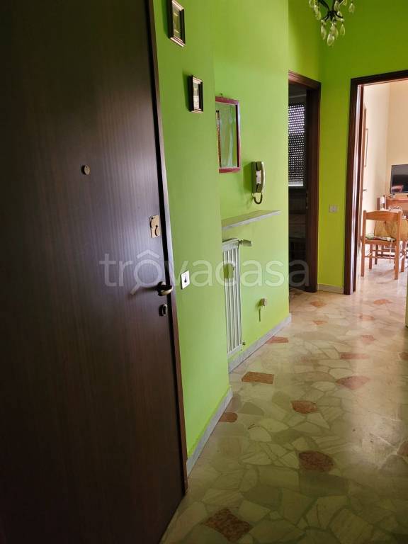 appartamento in vendita a Sannazzaro de' Burgondi