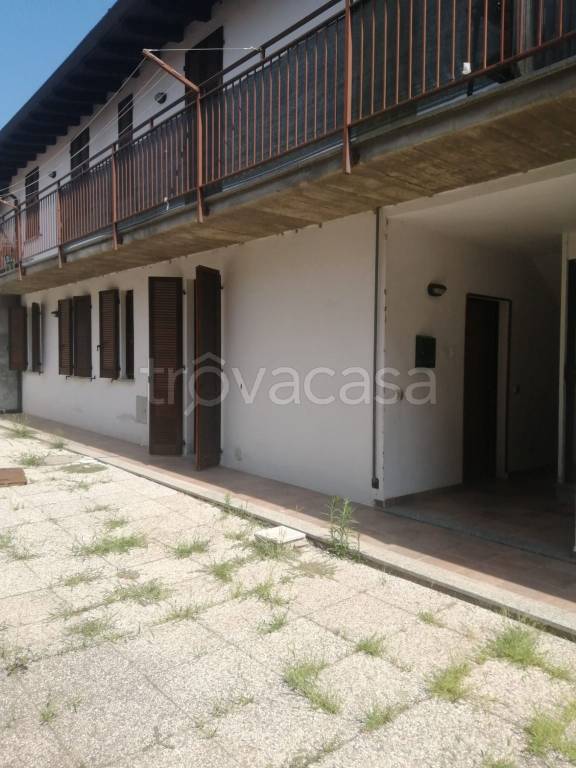 appartamento in vendita a Sannazzaro de' Burgondi